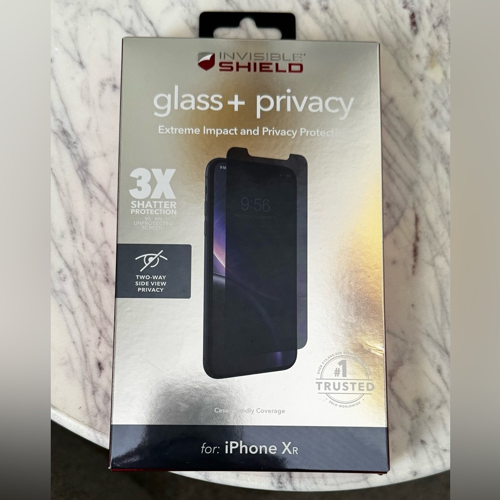 iPhone XR  glass + privacy screen